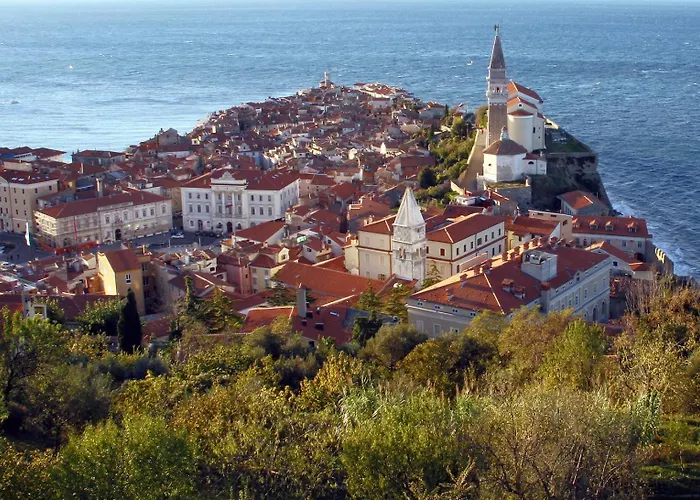 公寓 Razkosen Razgled Na Piransko Pristanisce - Luxurious Port Of View 皮兰