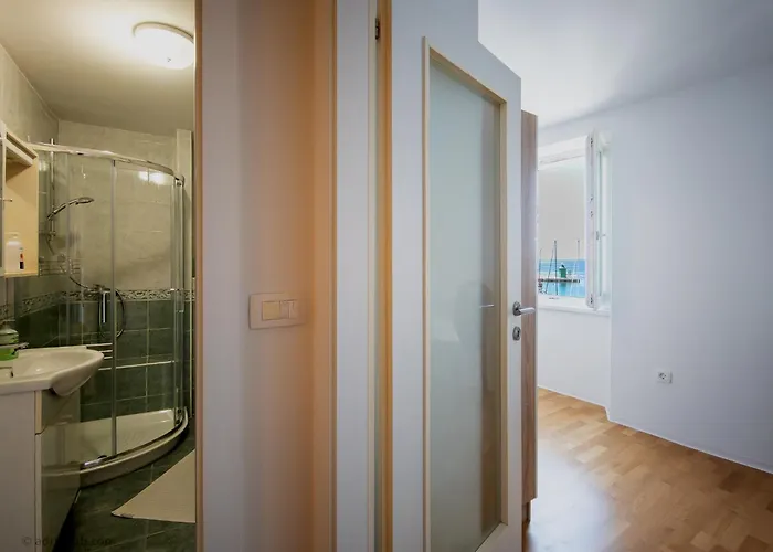 Apartman Razkosen Razgled Na Piransko Pristanisce - Luxurious Port Of View *